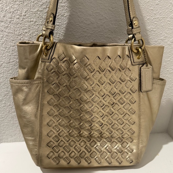 COACH North South Metallic Woven Leather Gold Leather Shoulder Bag Tote F17099 - Picture 1 of 13